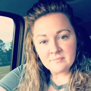 Meet your Posher, Lindsey